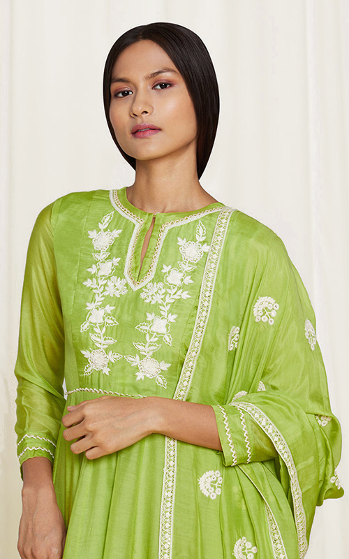 amisha-kothari-label-home-shop-new-arrivals-ayaana-kura-set-green