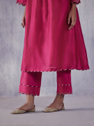 amisha-kothari-label-rangrez-kurta-set-gulnaar-hot-pink-7