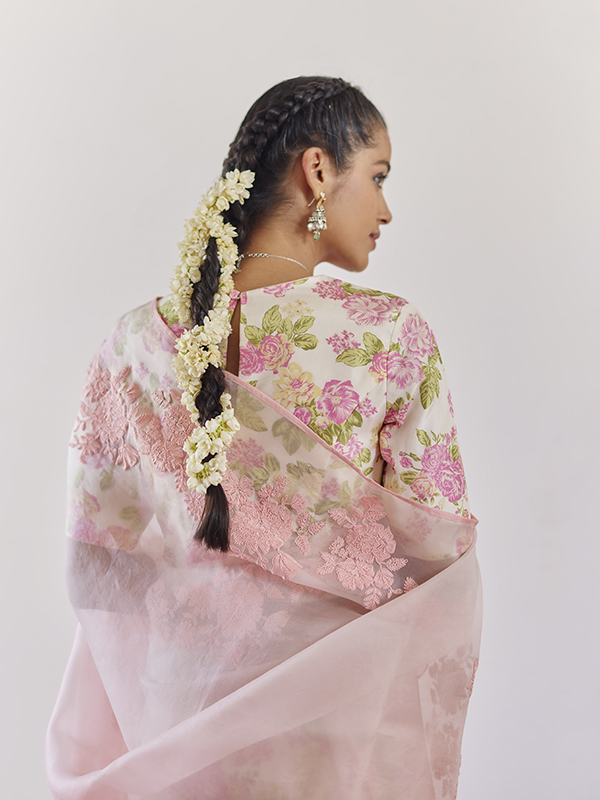 amisha-kothari-label-collection-riwayat-​rabbani-saree-pink-3