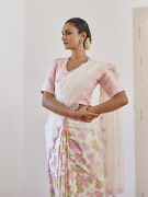 amisha-kothari-label-collection-riwayat-​raha-saree-ivory-pink-3