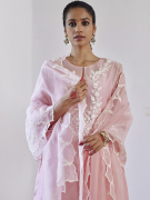 amisha-kothari-label-collection-riwayat-ziya-kurta-set-pink-2