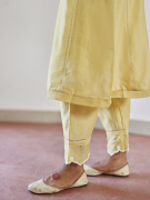 amisha-kothari-label-collection-riwayat-ziya-kurta-set-yellow-6