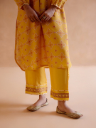 amisha-kothari-label-asavari-tunic-set-yellow-6