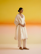 amisha-kothari-label=ananya-kurta-set-ecru-2