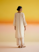 amisha-kothari-label=ananya-kurta-set-ecru-8