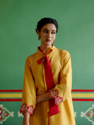 amisha-kothari-label-festive-2024-rangraag-shyamali-tunic-set-yellow-3