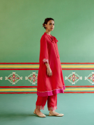 amisha-kothari-label-festive-2024-rangraag-shyamali-tunic-set-red-3