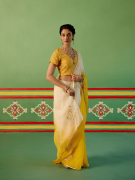 amisha-kothari-label-festive-2024-rangraag-roop-saree-ecru-yellow-2