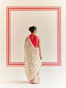 amisha-kothari-label-kikli-sarees-indra-ecru-saree-4