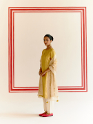 amisha-kothari-label-kikli-kurta-sets-priyanjali-kurta-set-yellow-2