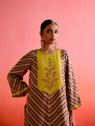 amisha-kothari-label-festive-2025-leheriya-tunic-set-purple-lime-green-5