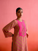 amisha-kothari-label-festive-2025-leheriya-tunic-set-hot-pink-lime-green-4