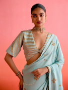 amisha-kothari-label-festive-2025-chaandan-saree-blue-4