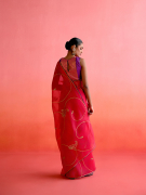 amisha-kothari-label-festive-2025-saree-ambi-red-4