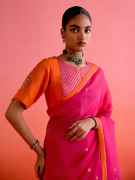 amisha-kothari-label-festive-2025-saree-kesar-hot-pink-5