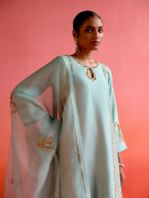 amisha-kothari-label-kurta-set-ambrai-blue-5
