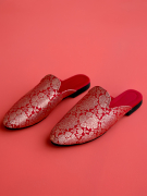 amisha-kothari-label-product-accessories-churu-sliders-red-2