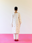 amisha-kothari-label-kurta-sets-jhalawar-ecru-6