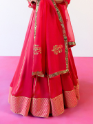 amisha-kothari-label-ghaghra-set-sirohi-red-5