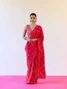 amisha-kothari-label-saree-rajsamand-red-1