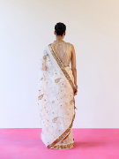 amisha-kothari-label-saree-pali-ecru-4
