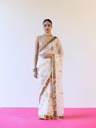 amisha-kothari-label-saree-pali-ecru-2