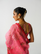 amisha-kothari-label-festive-2026-sarees-kaimudi-coral-red-7