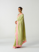amisha-kothari-label-festive-2026-sarees-saanjh-green-2