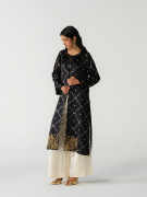 amisha-kothari-label-shift-nishika-jacket-set-black-4