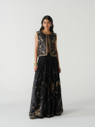 amisha-kothari-label-shift-dhruvi-koti-black-3