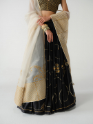 amisha-kothari-label-shift-dhruvika-ghaghra-black-5