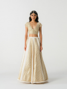 amisha-kothari-label-shift-chaaya-ghaghra-ecru-7