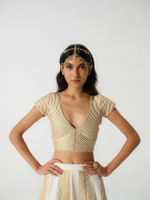 amisha-kothari-label-shift-sandhya-blouse-ecru-1