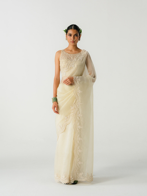 amisha-kothari-label-collection-summer-festive-2026-saree-amara-saree-ecru-1