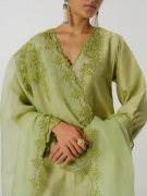 amisha-kothari-label-collection-summer-2026-kurt-set-araiya-green-6