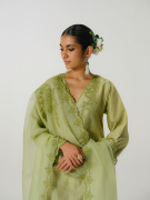 amisha-kothari-label-collection-summer-2026-kurt-set-araiya-green-4