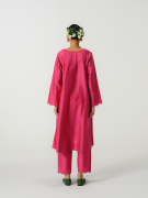 amisha-kothari-label-collection-summer-2026-kurt-set-araiya-hot-pink-7