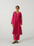 amisha-kothari-label-collection-summer-2026-kurt-set-araiya-hot-pink-3