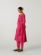 amisha-kothari-label-collection-summer-2026-kurt-set-araiya-hot-pink-2