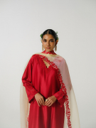 amisha-kothari-label-collection-summer-2026-kurta-set-aayat-red-4