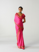 amisha-kothari-label-festive-2026-abha-saree-hot-pink-3