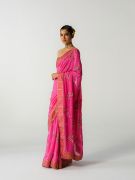 amisha-kothari-label-festive-collection-saree-soma-hot-pink-2