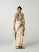 amisha-kothari-label-festive-2026-abha-saree-ecru-4