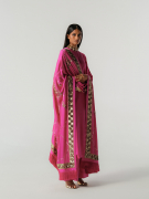 amisha-kothari-label-festive-2026-dupatta-sindhu-dupatta-hot-pink-3