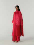 amisha-kothari-label-shift-sahaj-tunic-set-red-saba-scarf-2