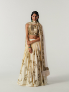 amisha-kothari-label-festibe-2026-dhruv-ghaghra-set-ecru-3