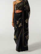 amisha-kothari-label-festive-2026-saree-asha-black-7