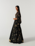 amisha-kothari-label-festibe-2026-avani-ghaghra-set-black-3
